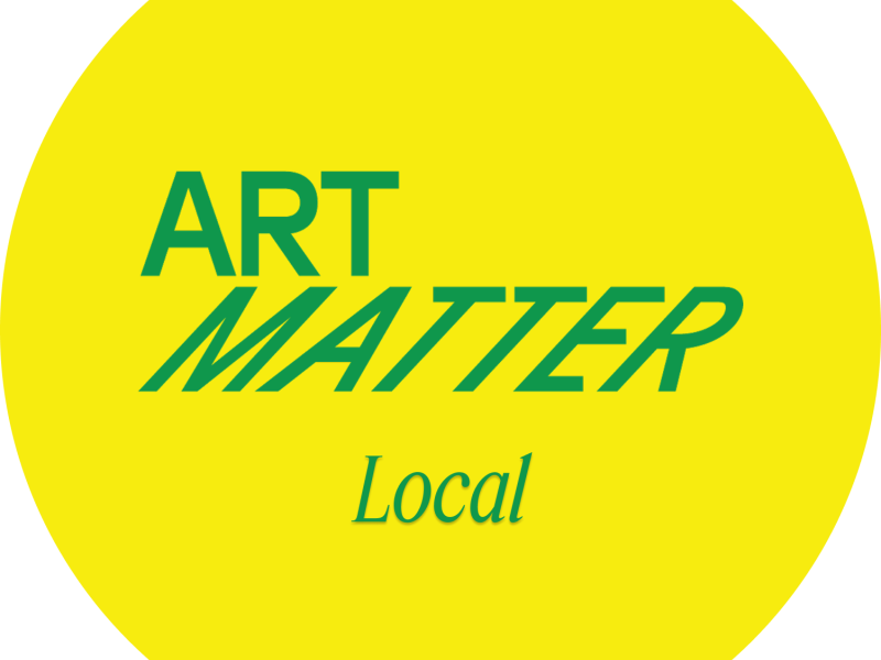 Billedet viser Art Matter Locals logo i gul med grøn skrift
