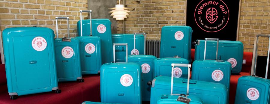 Massevis af kufferter fulde af oplevelser for demensramte og deres pårørende
